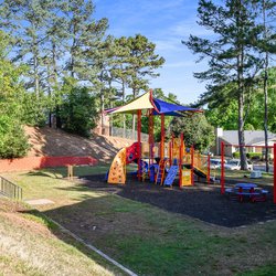 playground at Premier Apartments located in Austell, GA